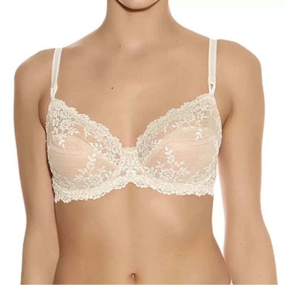 WACOAL Lace Underwire Bra